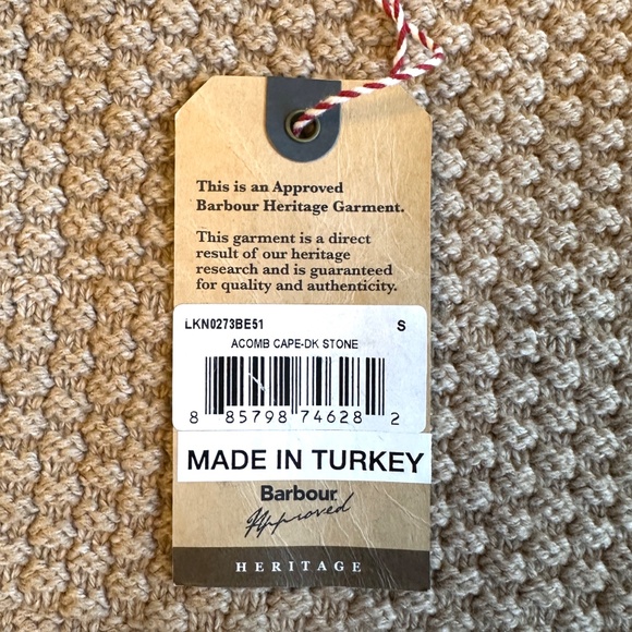 Barbour knitted poncho - Picture 4 of 14